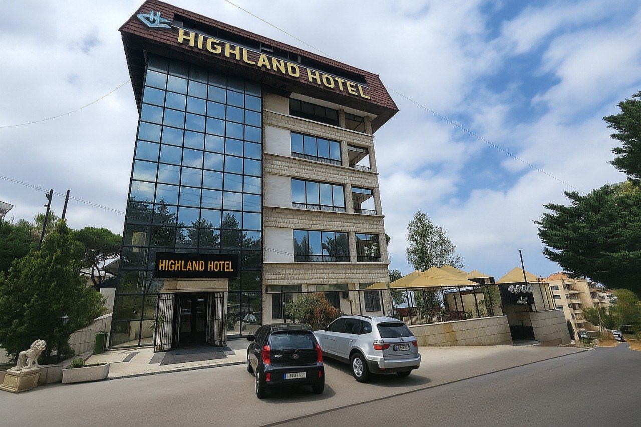 Highland Hotel interior